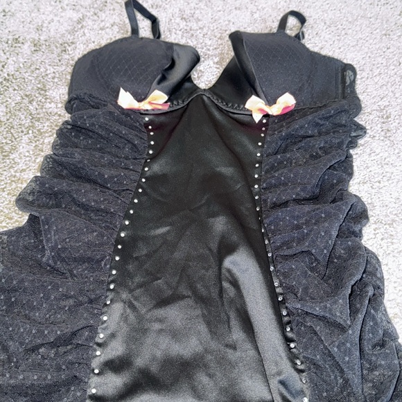 Victorias Secret lingerie black with pink bows and sparkles on front size 34B - Picture 5 of 12